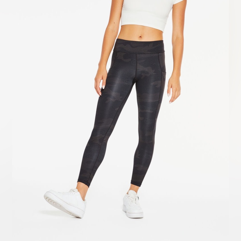 Aeropostale Camo Print Leggings